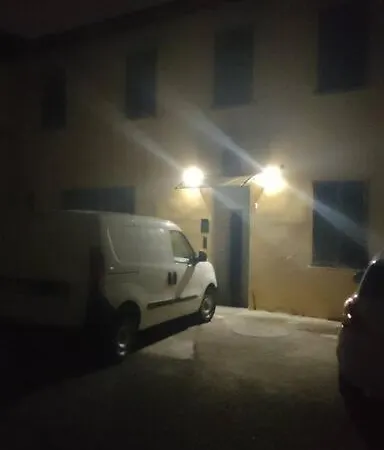 Casetta Vicino Al Parco Di Monza Albiate