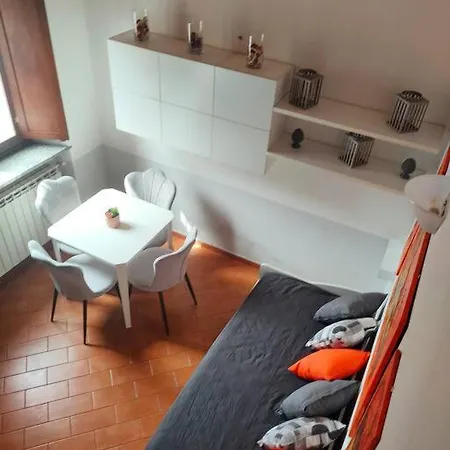 Casetta Vicino Al Parco Di Monza Apartment Albiate